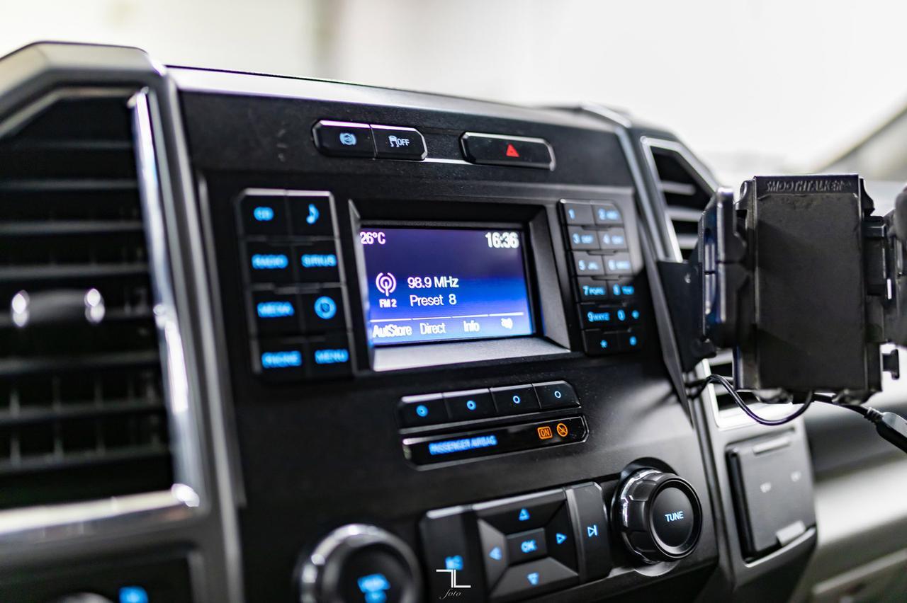 2017 Ford F-550 4x4 Crew Cab XLT Diesel Dually Deck Red Deer AB