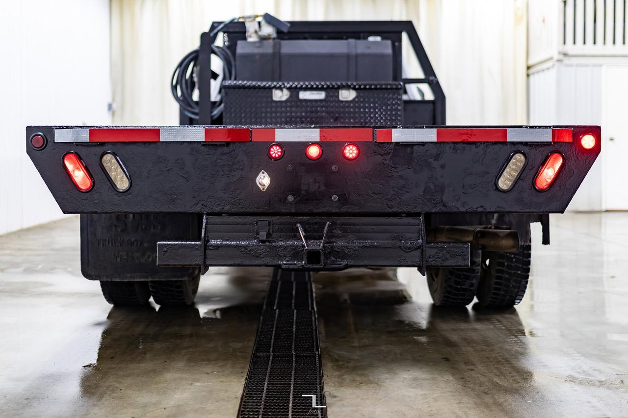 2017 Ford F-550 4x4 Crew Cab XLT Diesel Dually Deck Red Deer AB