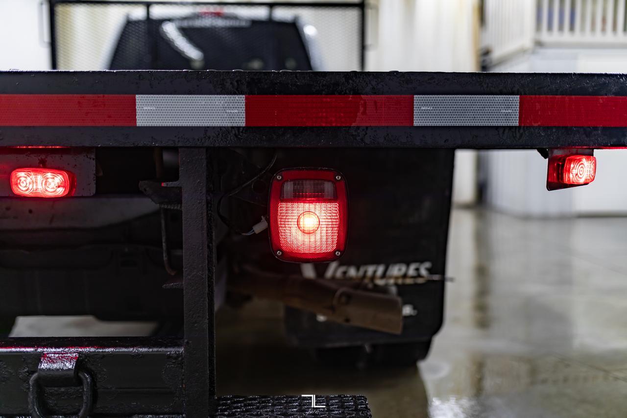 2017 Ford F-550 4x4 Crew Cab XLT Dually Deck Diesel Red Deer AB