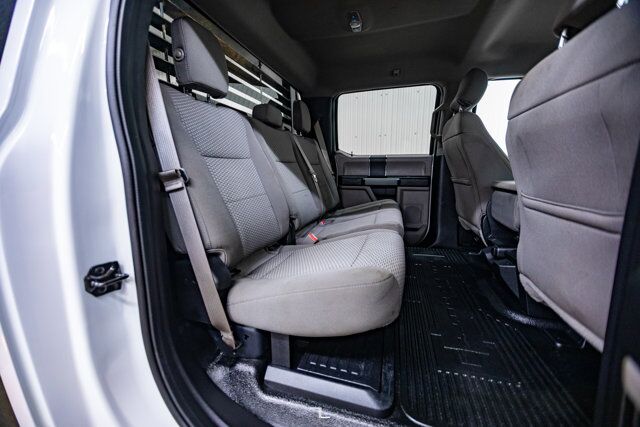 2017 Ford F-550 4x4 Crew Cab XLT Dually Deck Diesel Red Deer AB