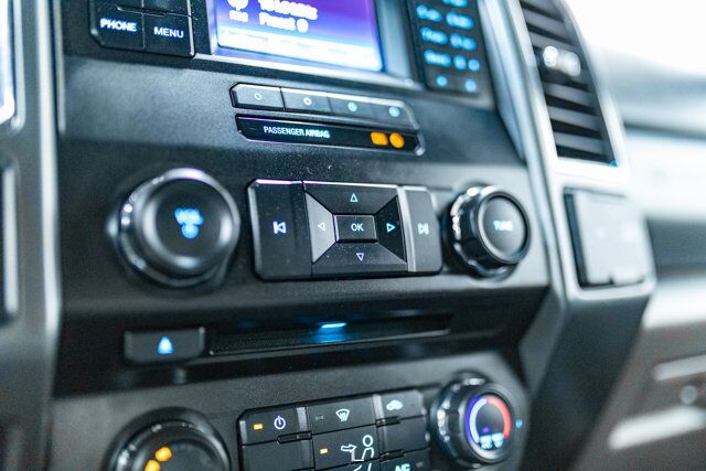 2017 Ford F-550 4x4 Crew Cab XLT Dually Deck Diesel Red Deer AB