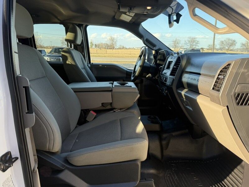 2017 Ford F-550 4x4 Diesel CM Skirted Flatbed 89k mi's XL Collinsville OK