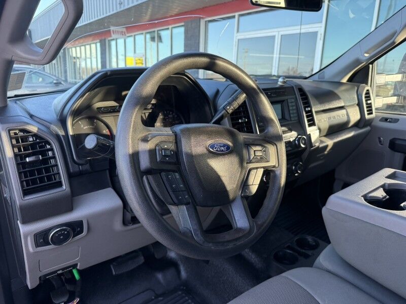 2017 Ford F-550 4x4 Diesel CM Skirted Flatbed 89k mi's XL Collinsville OK