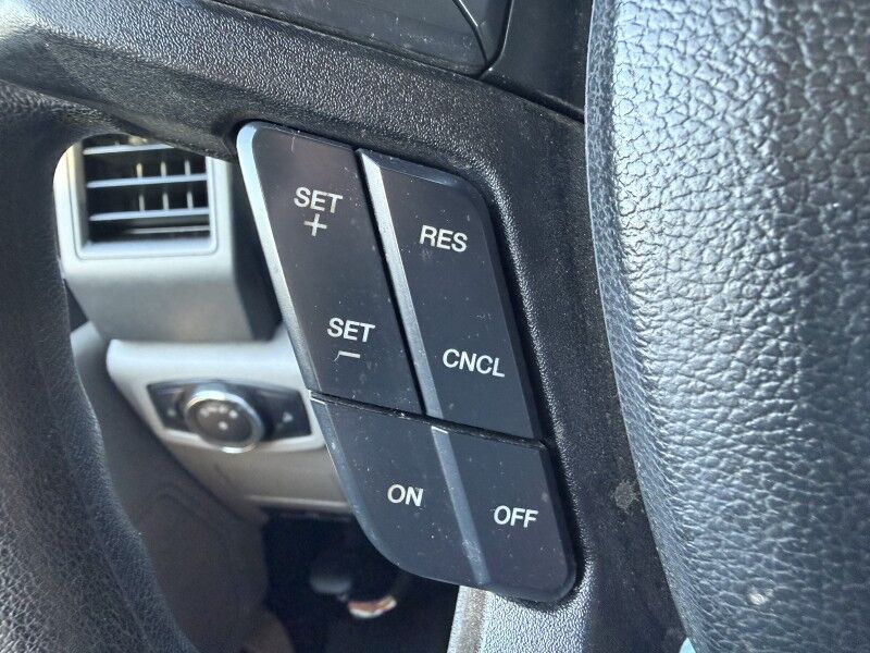 2017 Ford F-550 4x4 Diesel CM Skirted Flatbed 89k mi's XL Collinsville OK