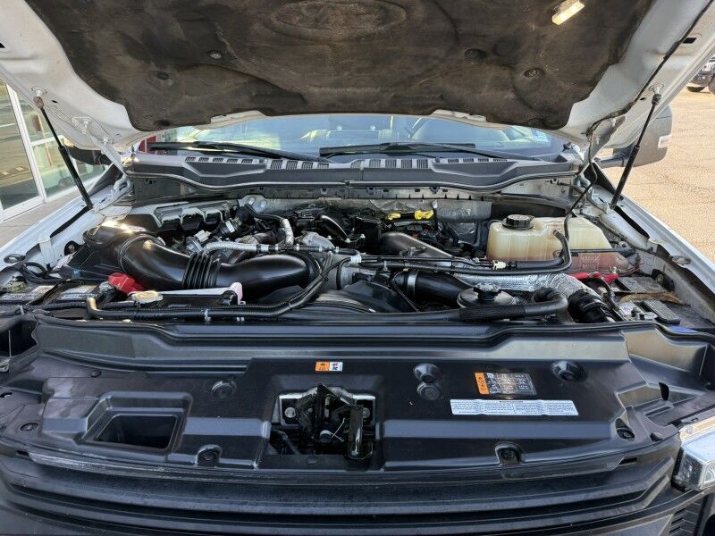 2017 Ford F-550 4x4 Diesel CM Skirted Flatbed 89k mi's XL Collinsville OK