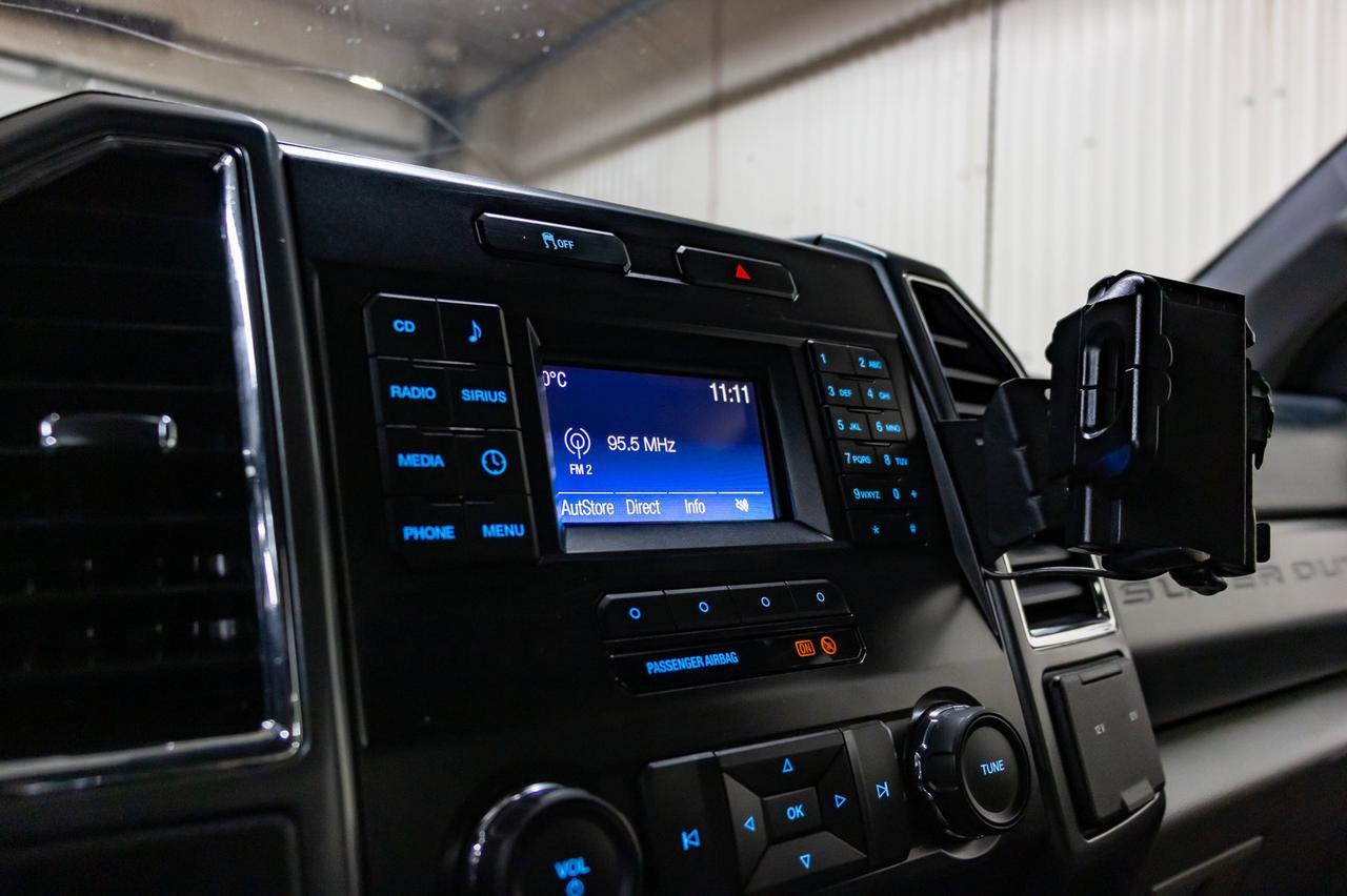 2017 Ford F-550 4x4 Reg Cab XLT Deck Red Deer AB