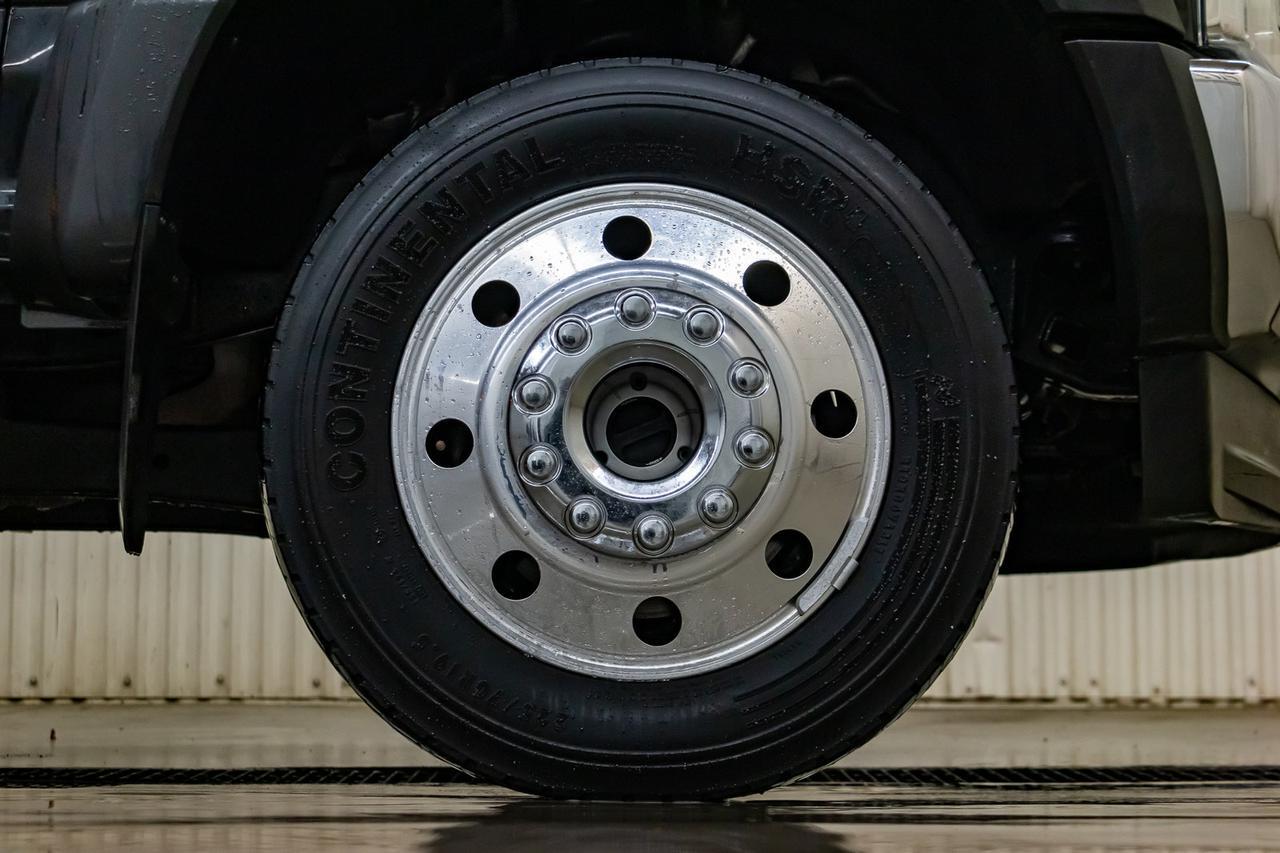 2017 Ford F-550 4x4 Reg Cab XLT Deck Red Deer AB