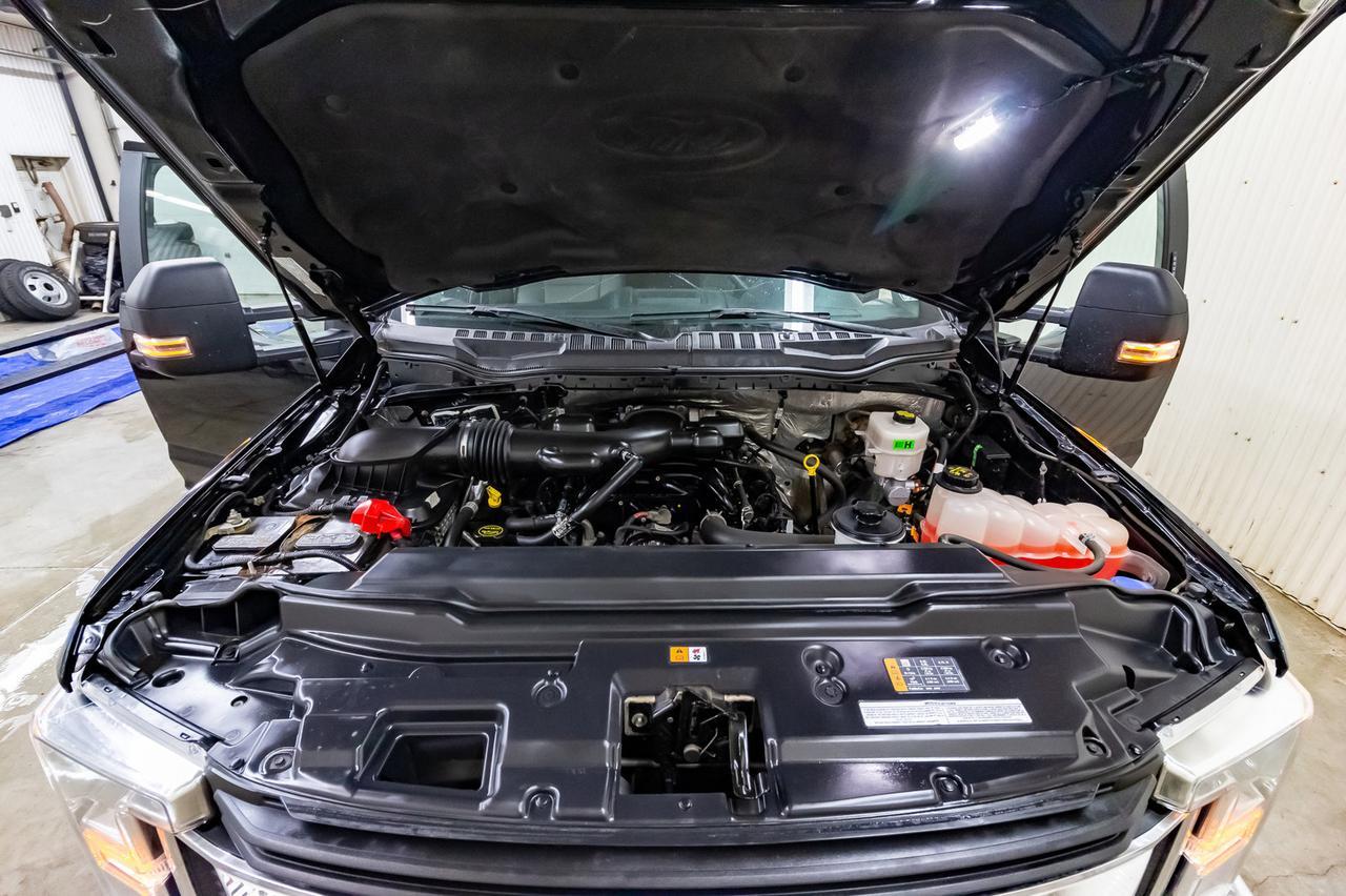 2017 Ford F-550 4x4 Reg Cab XLT Deck Red Deer AB