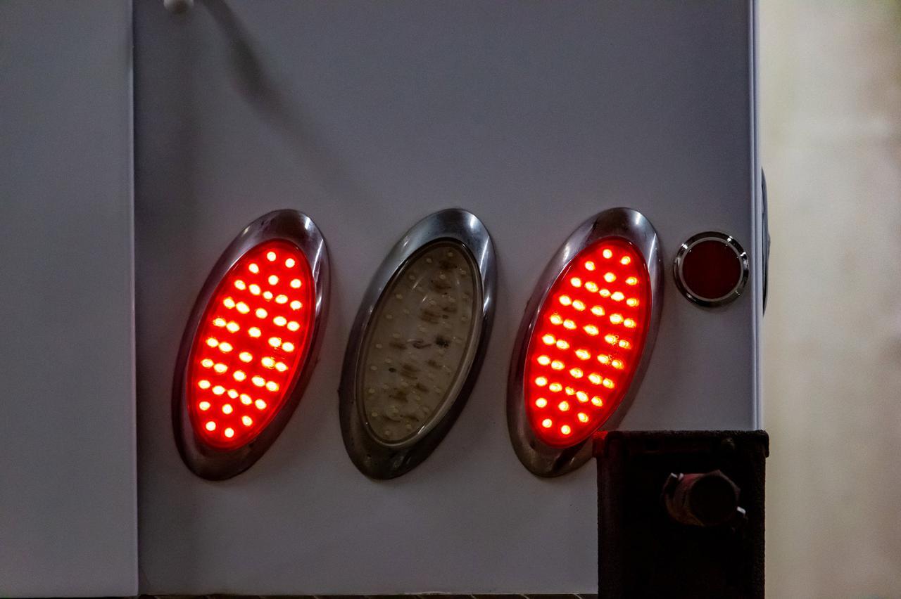 2017 Ford F-550 4x4 Super Cab XLT Mechanic Crane VMac Diesel Red Deer AB