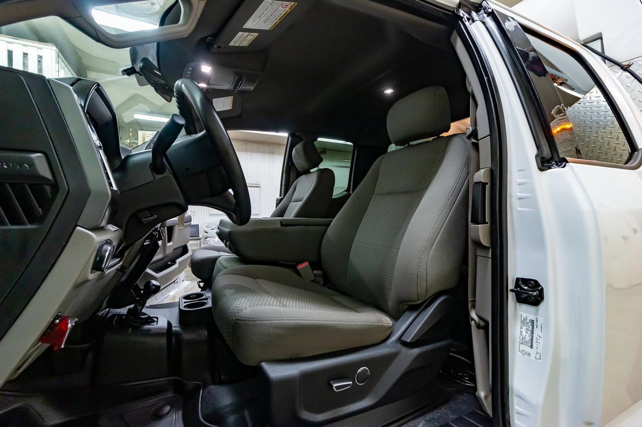 2017 Ford F-550 4x4 Super Cab XLT Mechanic Crane VMac Diesel Red Deer AB