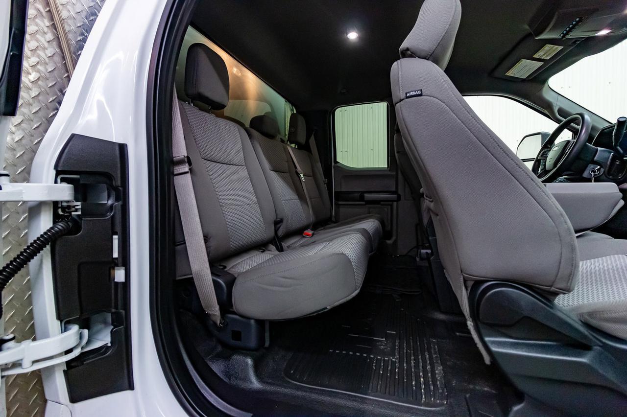 2017 Ford F-550 4x4 Super Cab XLT Mechanic Crane VMac Diesel Red Deer AB