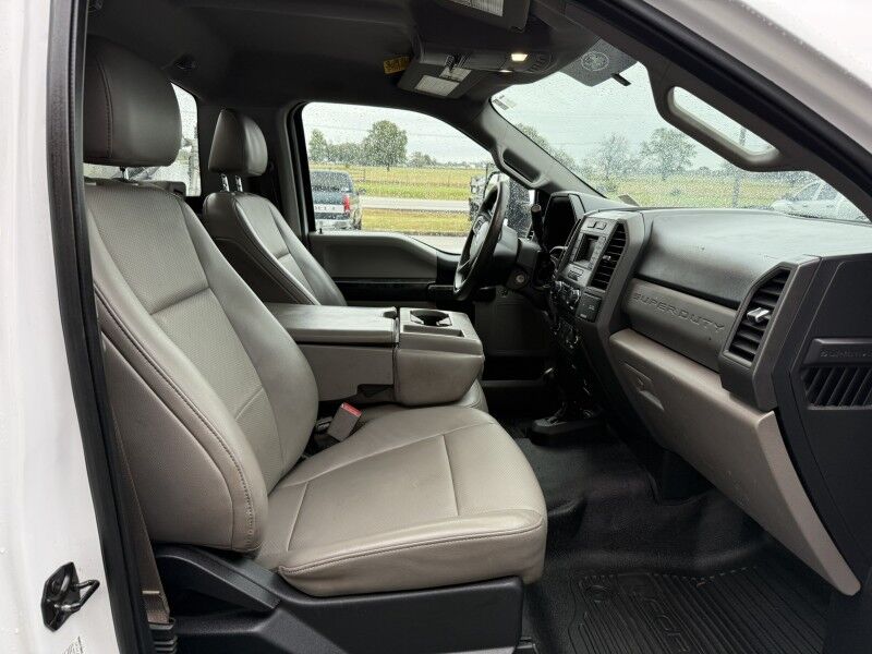 2017 Ford F-550 V10 4x4 Utility w/ Crane XL Collinsville OK