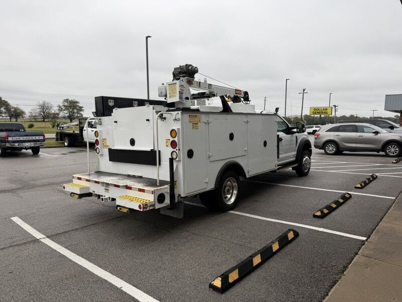 2017 Ford F-550 V10 4x4 Utility w/ Crane XL Collinsville OK