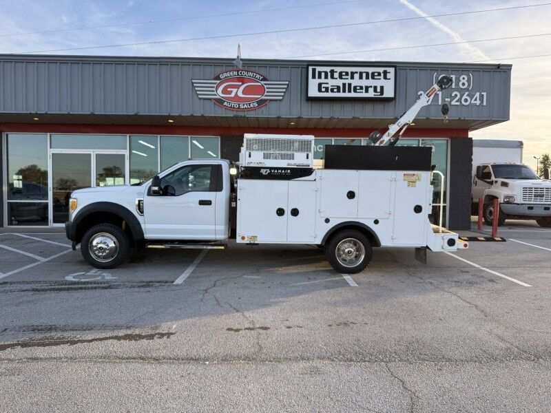 2017 Ford F-550 V10 4x4 Utility w/ Crane XL Collinsville OK