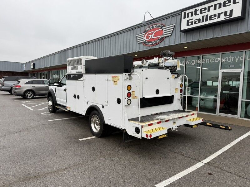 2017 Ford F-550 V10 4x4 Utility w/ Crane XL Collinsville OK