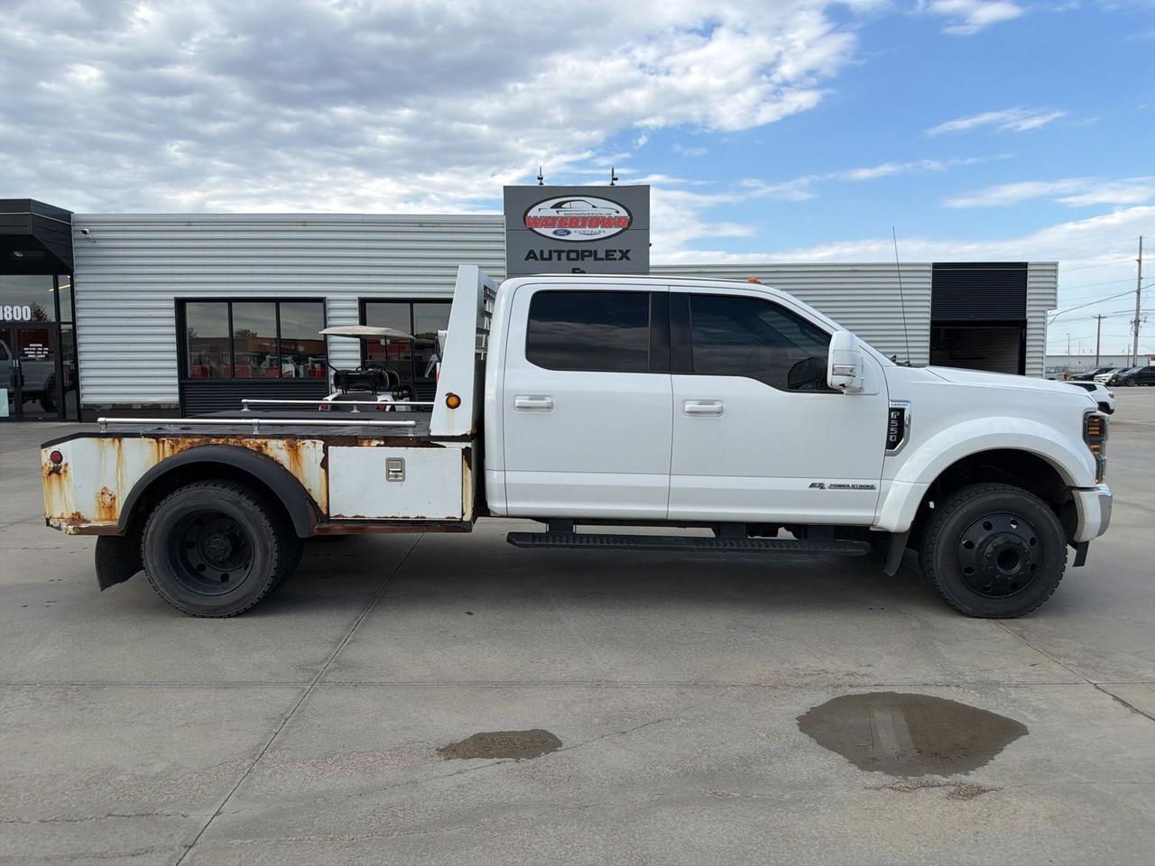 2017 Ford F-550SD Lariat