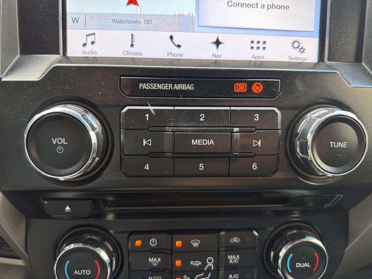 2017 Ford F-550SD Lariat Watertown SD