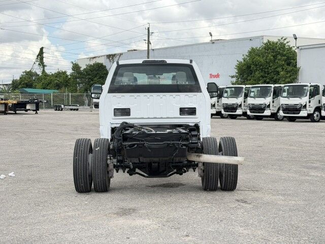 2017 Ford F-550XL Extended Cab & Chassis Only Truck XL