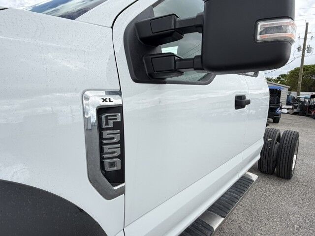 2017 Ford F-550XL Extended Cab & Chassis Only Truck XL Miami FL