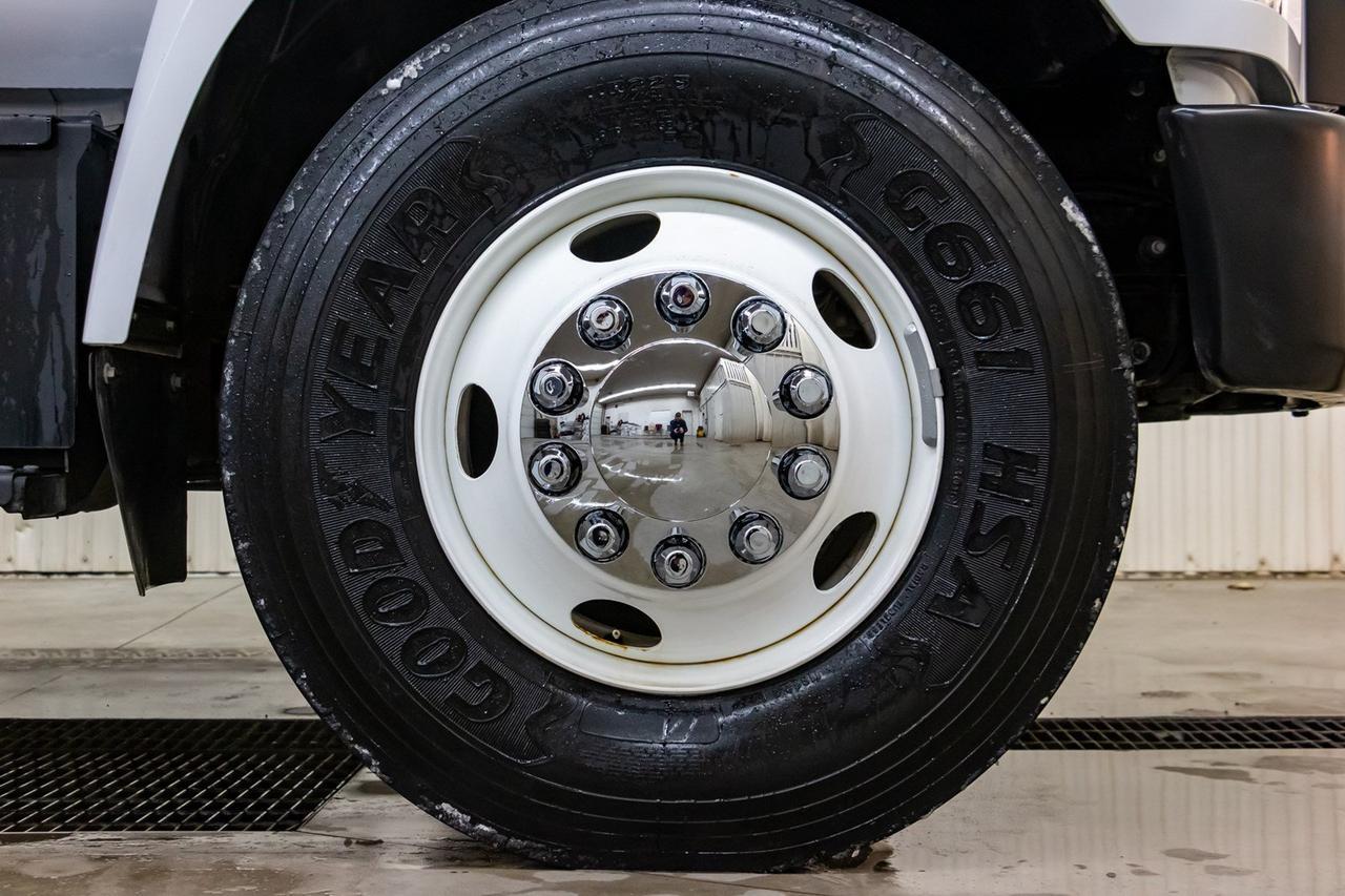2017 Ford F-750 Reg Cab STR Sander Diesel Red Deer AB