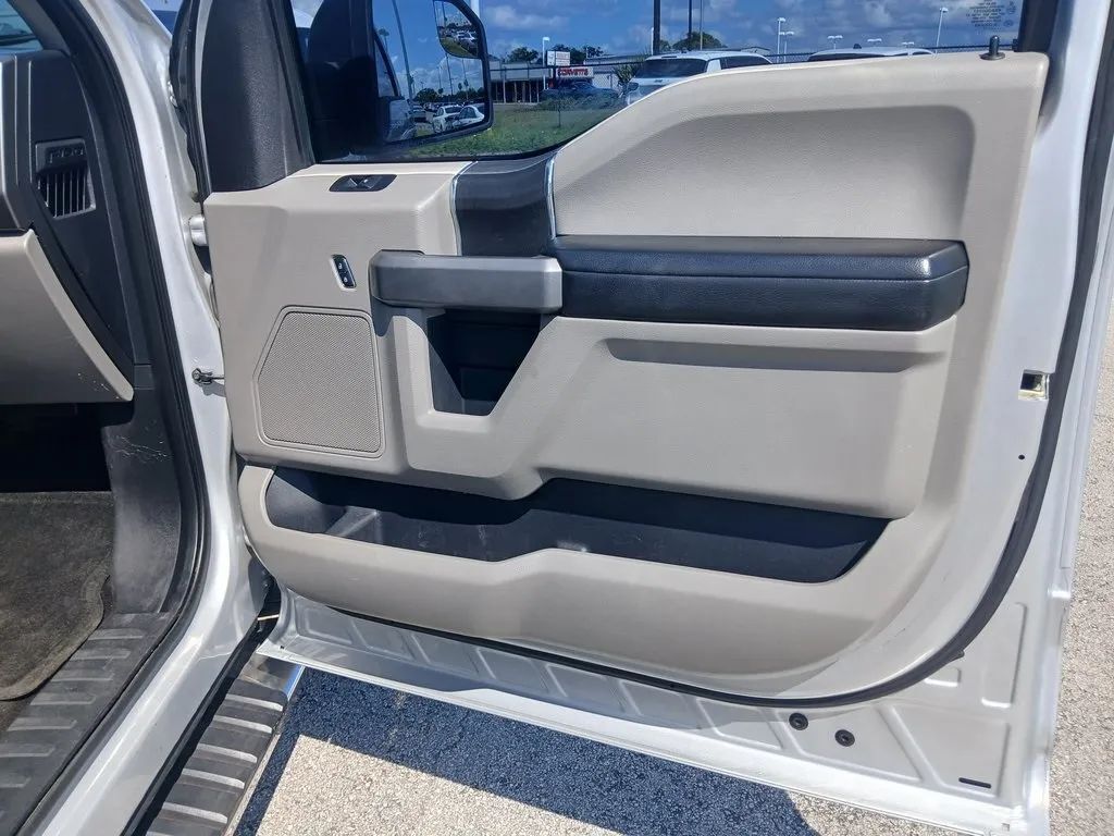 2017 Ford F150 SuperCrew Cab XLT Pickup 4D 5 1/2 ft Maitland FL