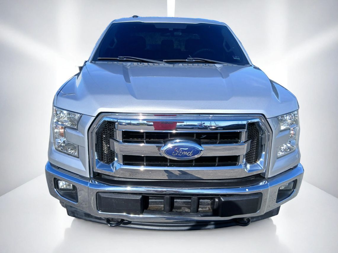 2017 Ford F150 SuperCrew Cab XLT Pickup 4D 5 1/2 ft