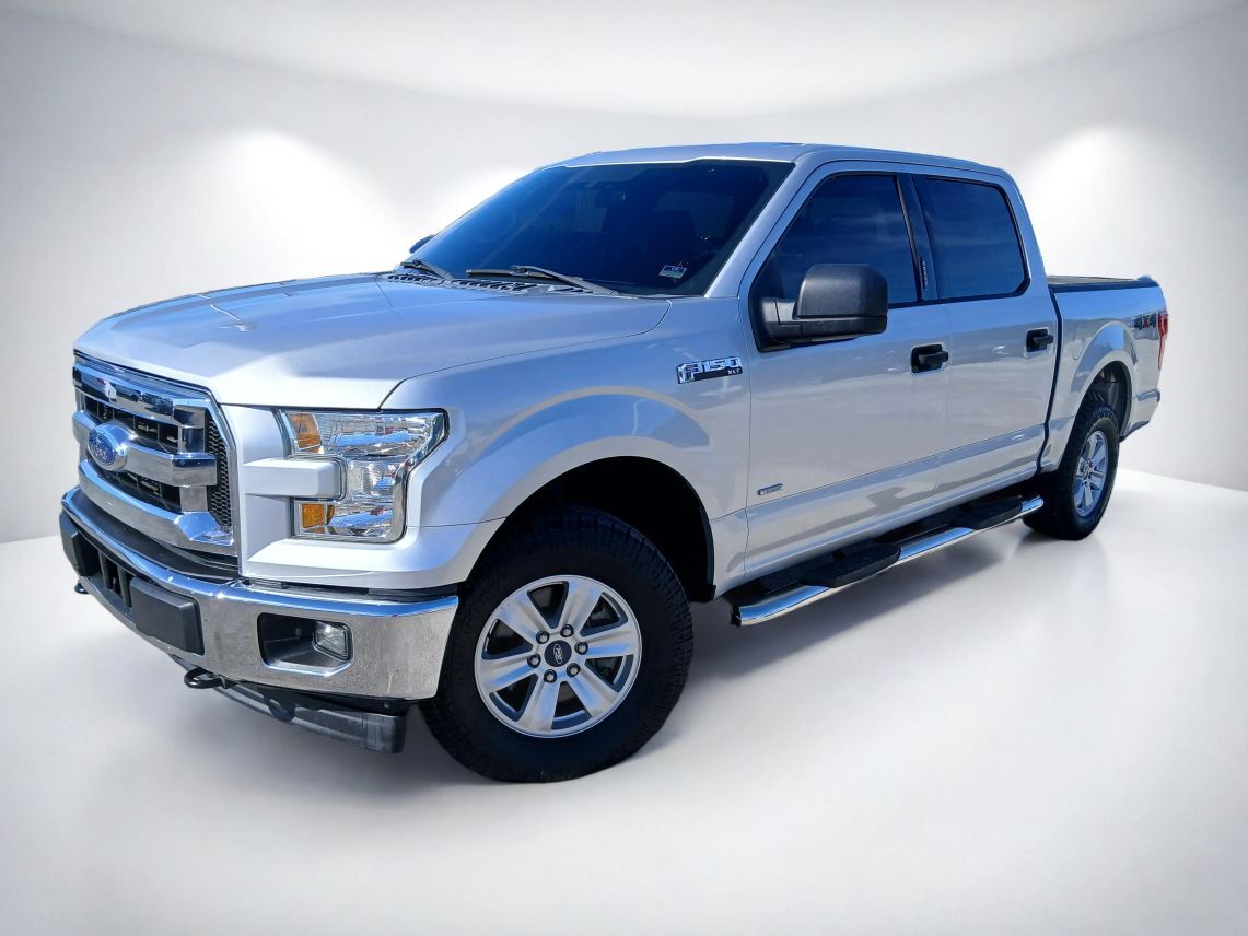 2017 Ford F150 SuperCrew Cab XLT Pickup 4D 5 1/2 ft