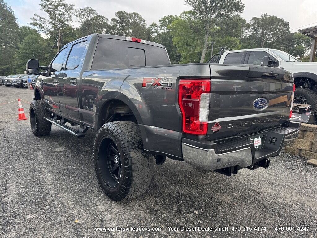 2017 Ford F250sd Lariat FX4 - ULTIMATE - LIFTED - HOSTILES Cartersville GA