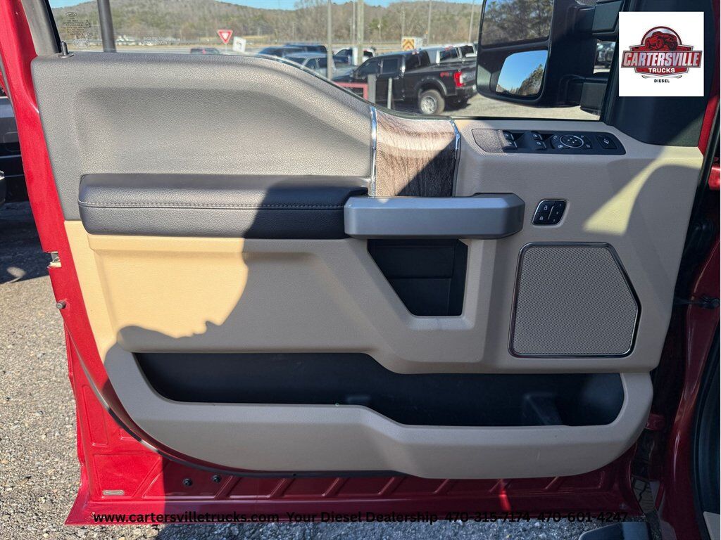 2017 Ford F250sd PENDING SALE*** Lariat FX4 - ULTIMATE - CHROME PKG - DELETED Cartersville GA