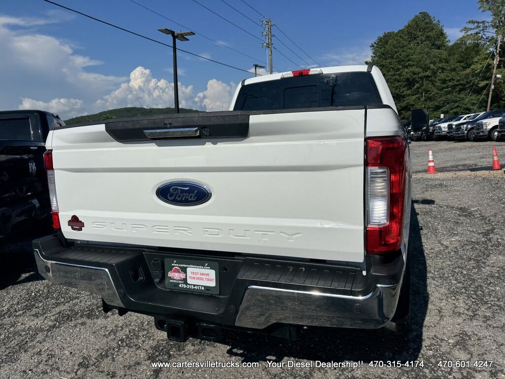 2017 Ford F350sd Lariat FX4 - CHROME PKG - VALUE PKG Cartersville GA