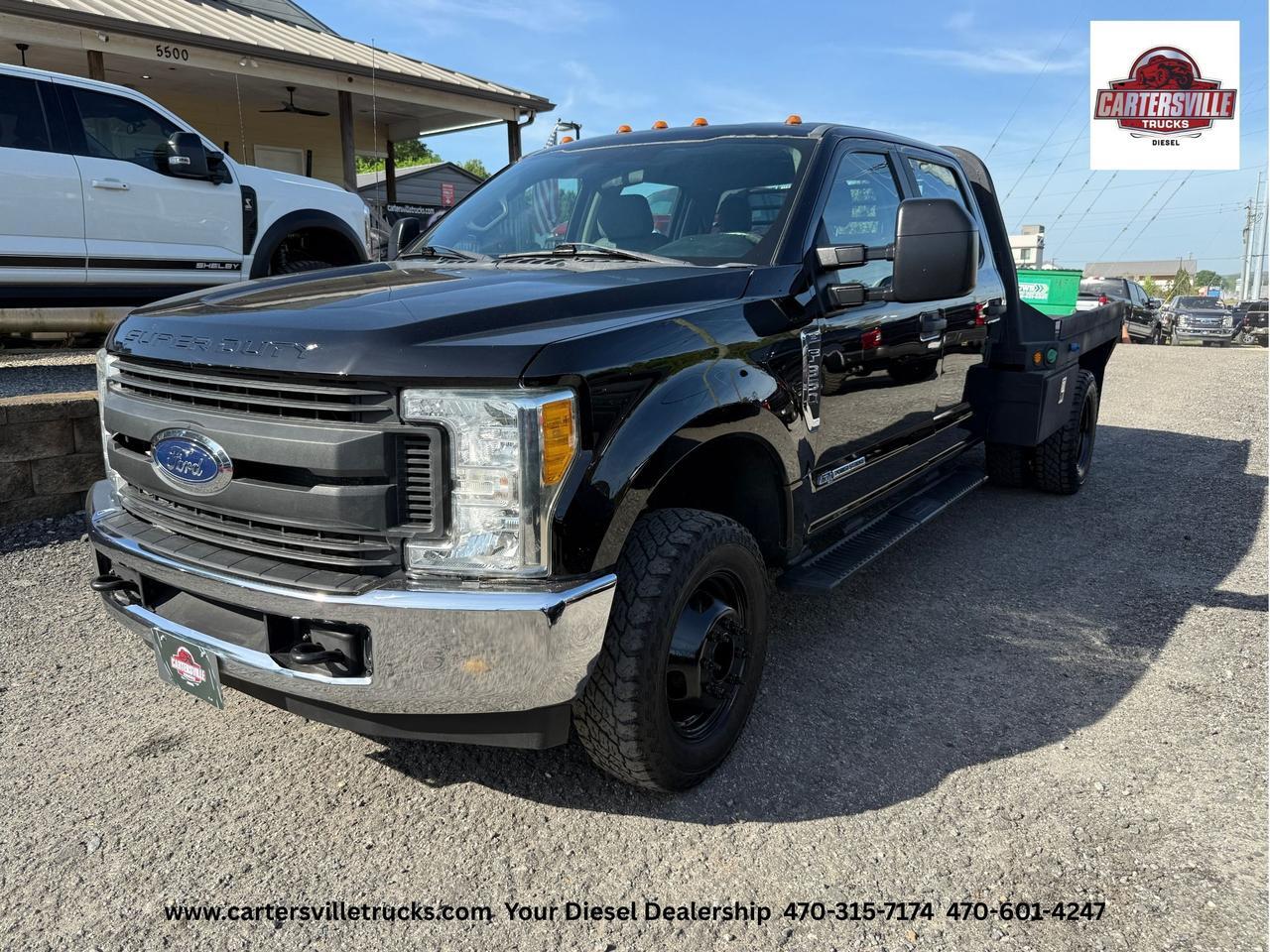 2017 Ford F350sd XL 4X4 - FLATBED -DUALLY