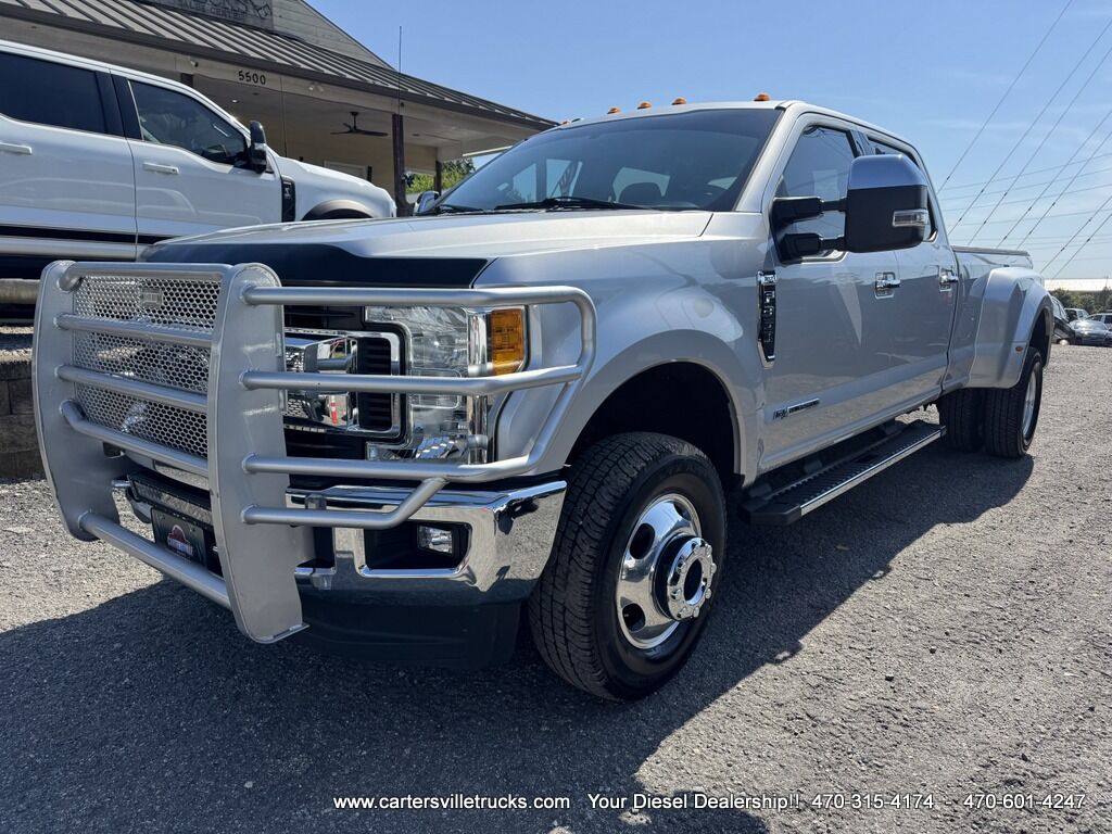 2017 Ford F350sd XLT FX4 - PREMIUM - LOADED - DUALLY