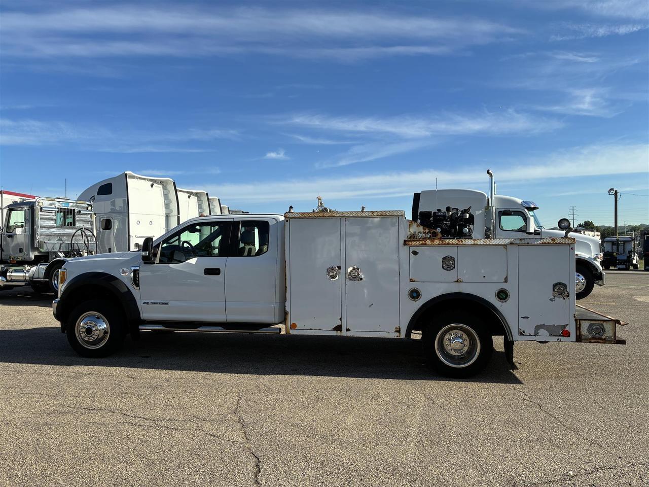 2017 Ford F550 South St. Paul MN