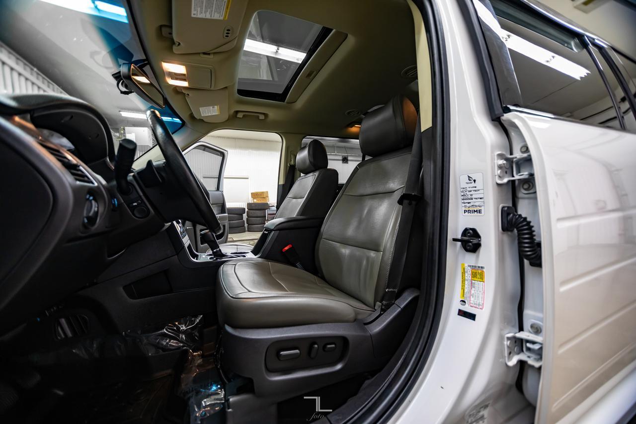 2017 Ford Flex Limited Leather Roof Nav BCam Red Deer AB