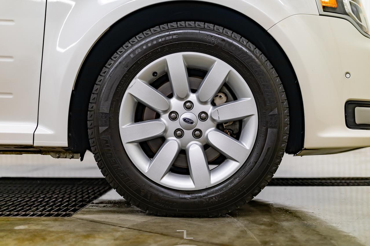 2017 Ford Flex Limited Leather Roof Nav BCam Red Deer AB