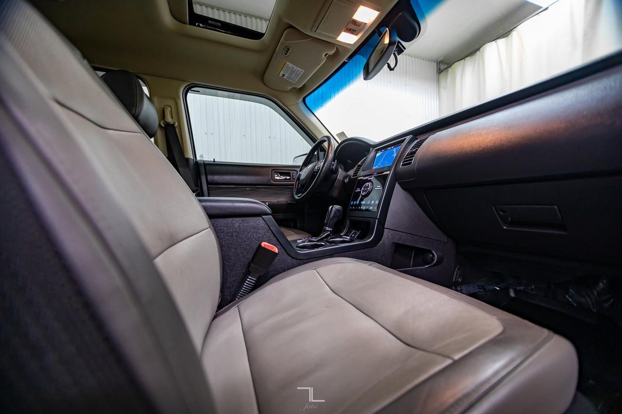 2017 Ford Flex Limited Leather Roof Nav BCam Red Deer AB