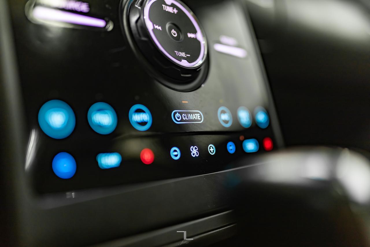 2017 Ford Flex Limited Leather Roof Nav BCam Red Deer AB