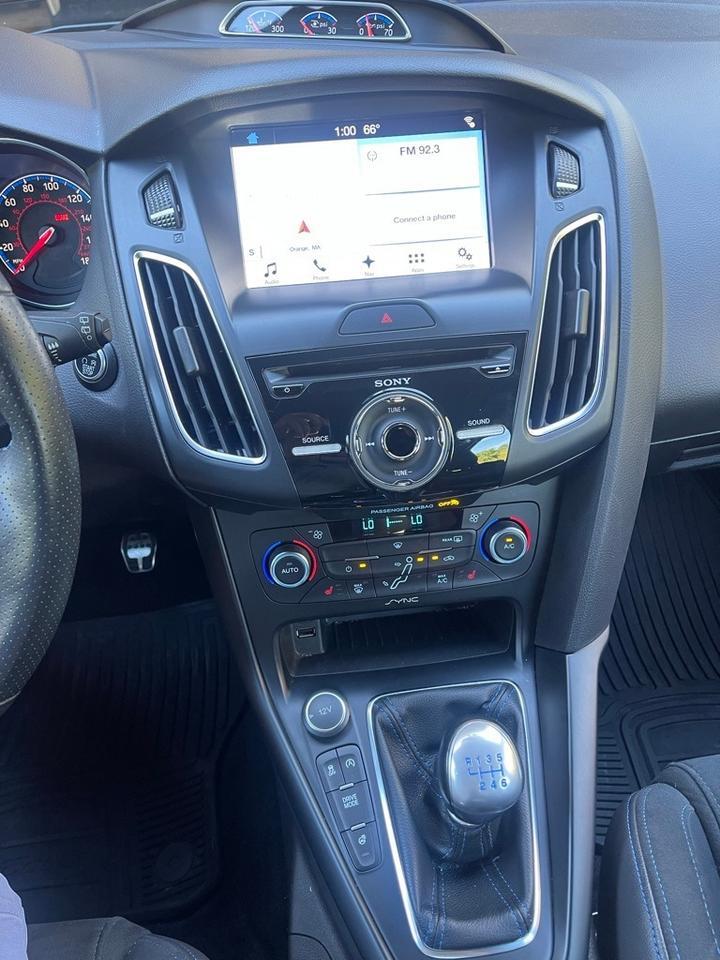 2017 Ford Focus RS Orange MA