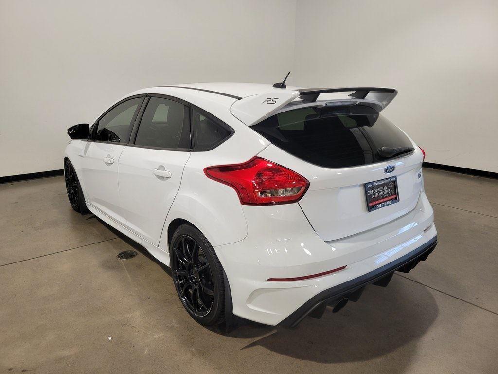 2017 Ford Focus RS photo 4