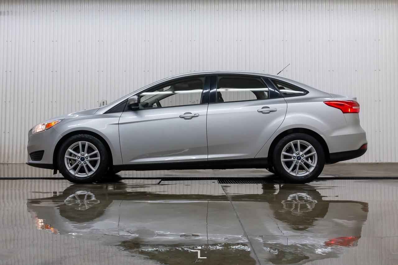 2017 Ford Focus SE BCam Red Deer AB