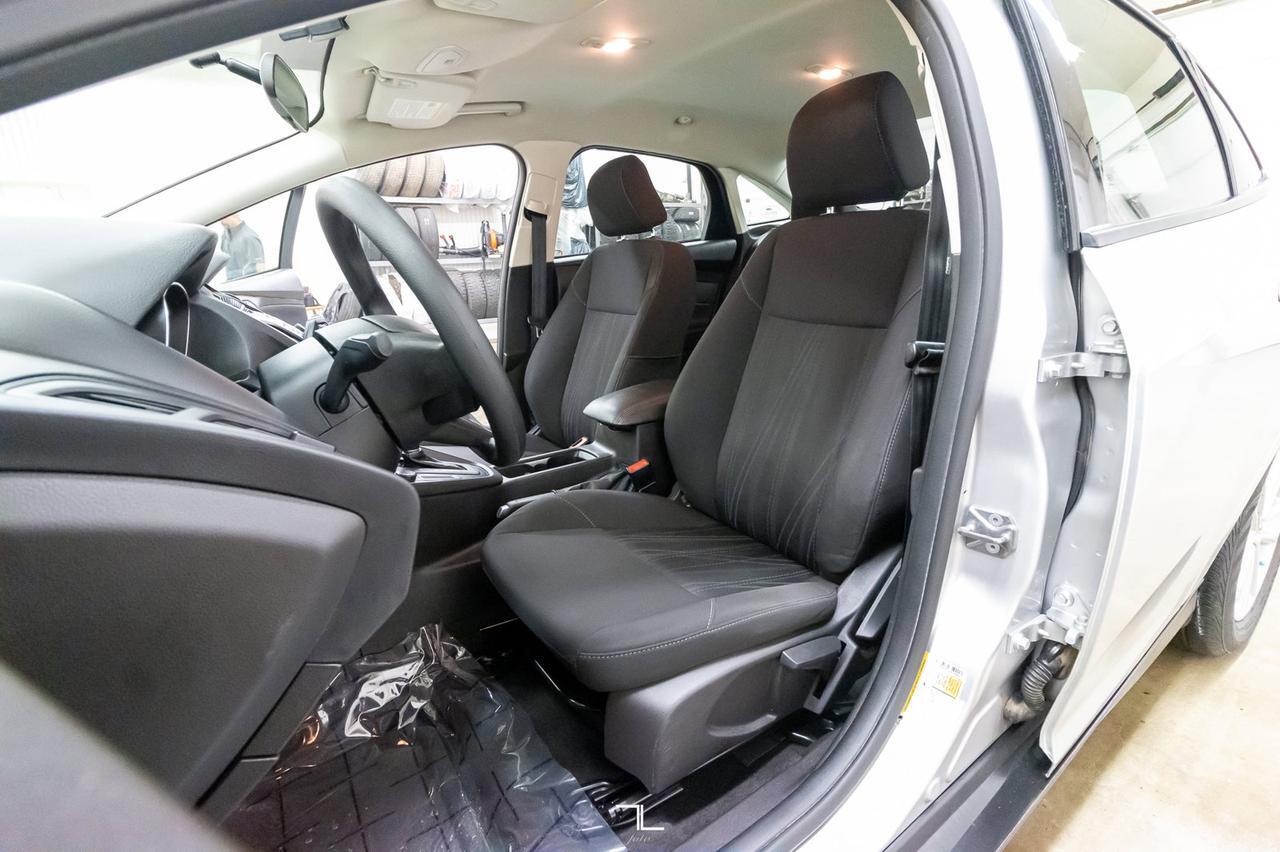 2017 Ford Focus SE BCam Red Deer AB