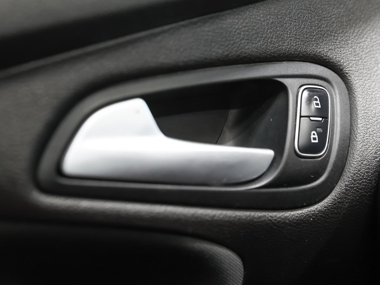 2017 Ford Focus SE Cranberry PA