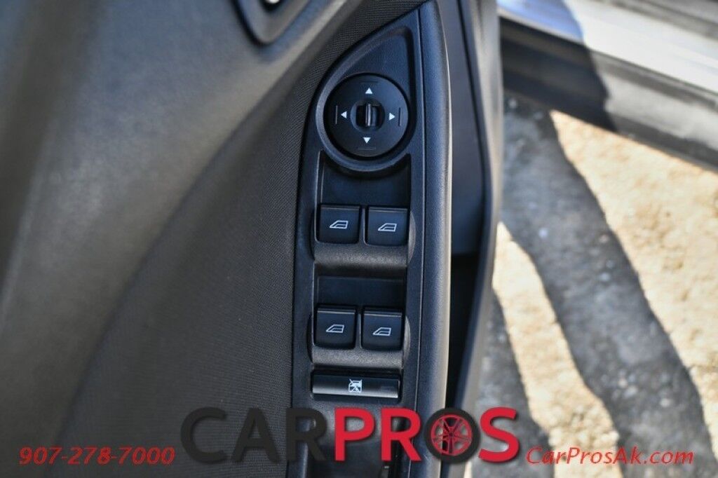2017 Ford Focus SE Hatchback - Remote Start - Automatic - Back Up Camera - Microsoft Sync - Bluetooth - Keyless Entry - Cruise Control - Air Conditioning - Block Heater - 38 MPG Anchorage AK