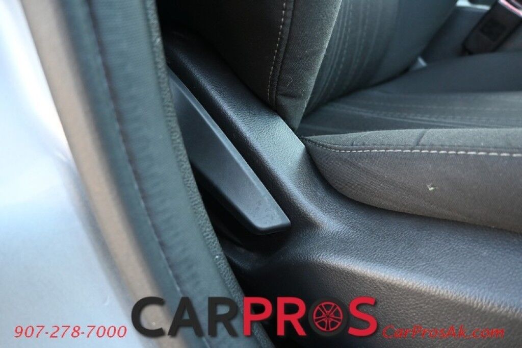 2017 Ford Focus SE Hatchback - Remote Start - Automatic - Back Up Camera - Microsoft Sync - Bluetooth - Keyless Entry - Cruise Control - Air Conditioning - Block Heater - 38 MPG Anchorage AK
