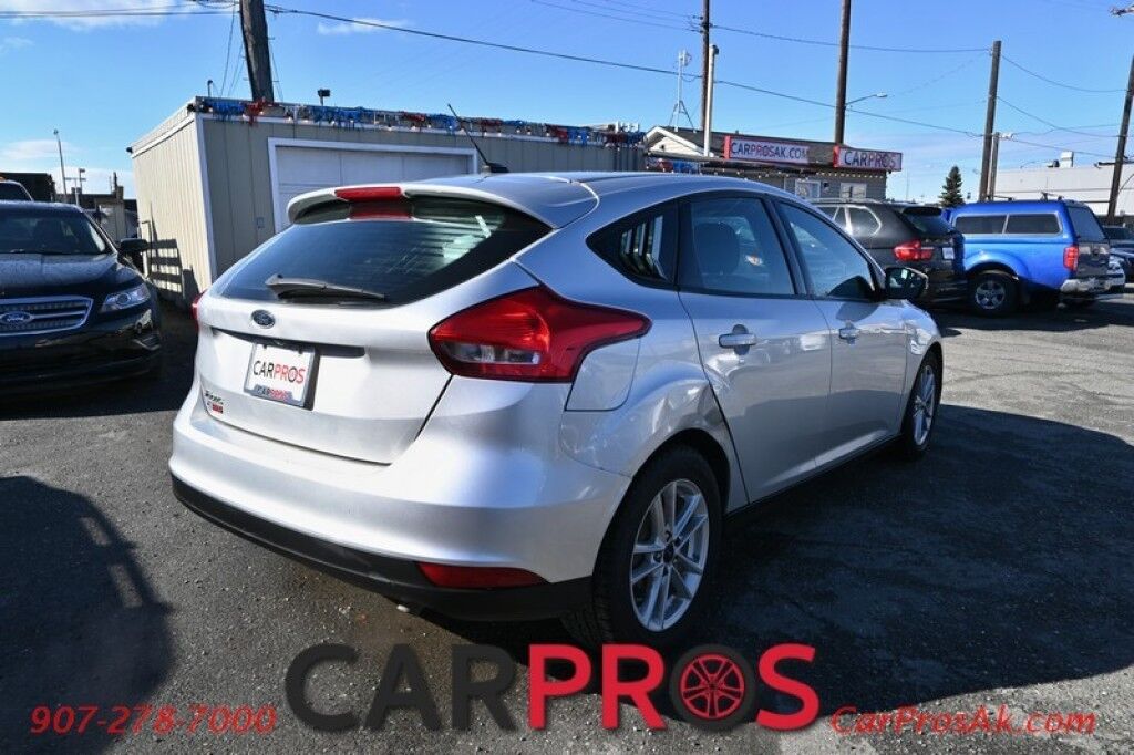 2017 Ford Focus SE Hatchback - Remote Start - Automatic - Back Up Camera - Microsoft Sync - Bluetooth - Keyless Entry - Cruise Control - Air Conditioning - Block Heater - 38 MPG Anchorage AK