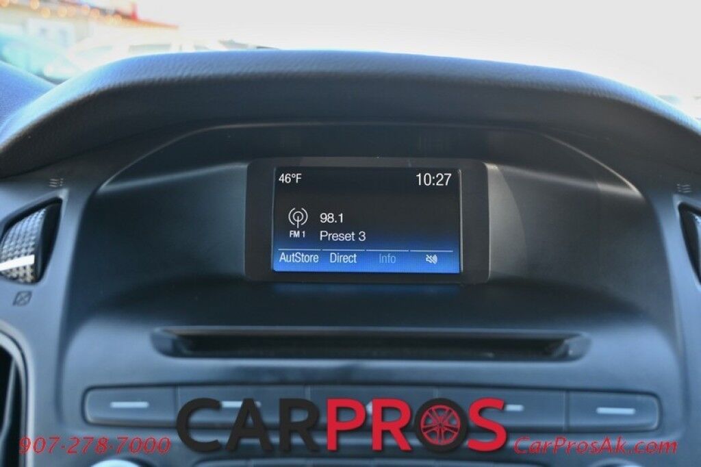 2017 Ford Focus SE Hatchback - Remote Start - Automatic - Back Up Camera - Microsoft Sync - Bluetooth - Keyless Entry - Cruise Control - Air Conditioning - Block Heater - 38 MPG Anchorage AK