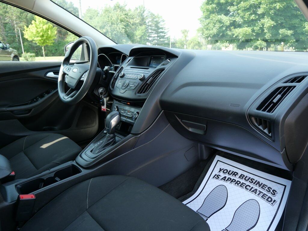 2017 Ford Focus SE Mt Pleasant MI