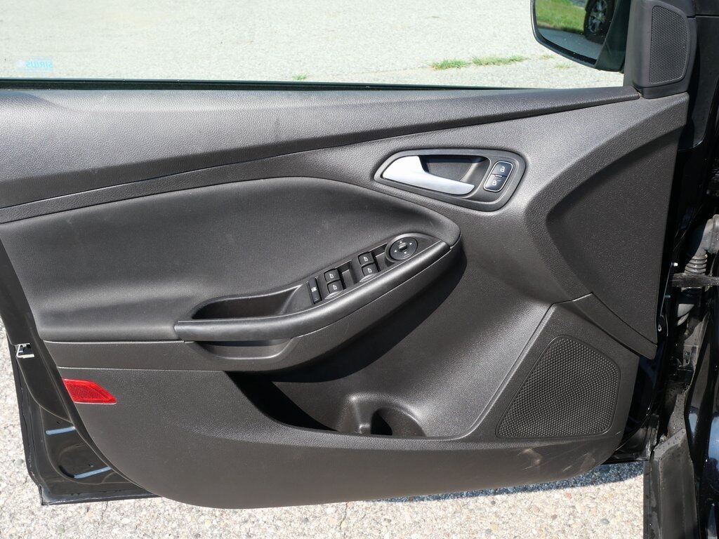2017 Ford Focus SE Mt Pleasant MI