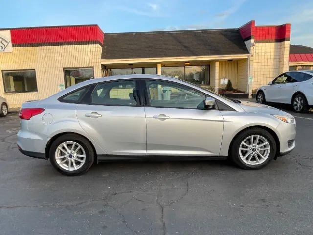 2017 Ford Focus SE Sedan 4D Cincinnati OH