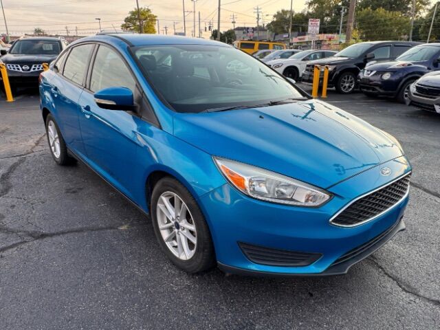 2017 Ford Focus SE Sedan